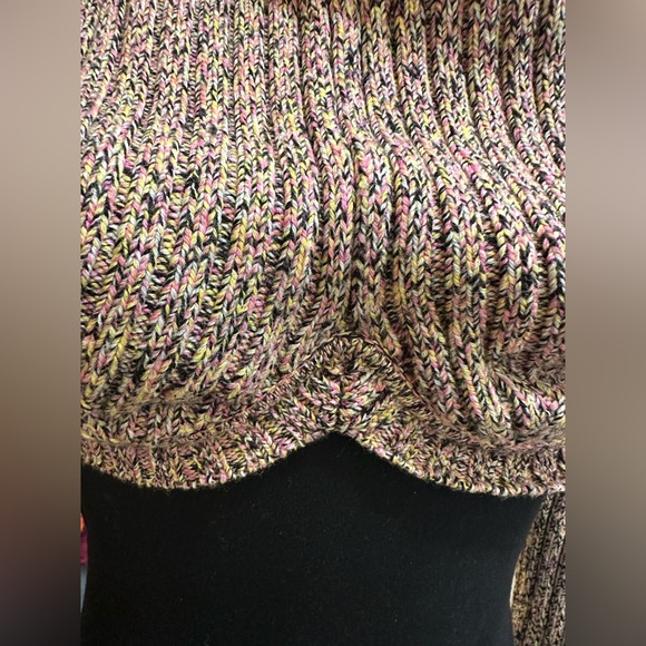 NWT ST JOHN Cropped Knit Hoodie Wool Sweater underwire Fall 2022 Sample? RARE S - Picture 6 of 10